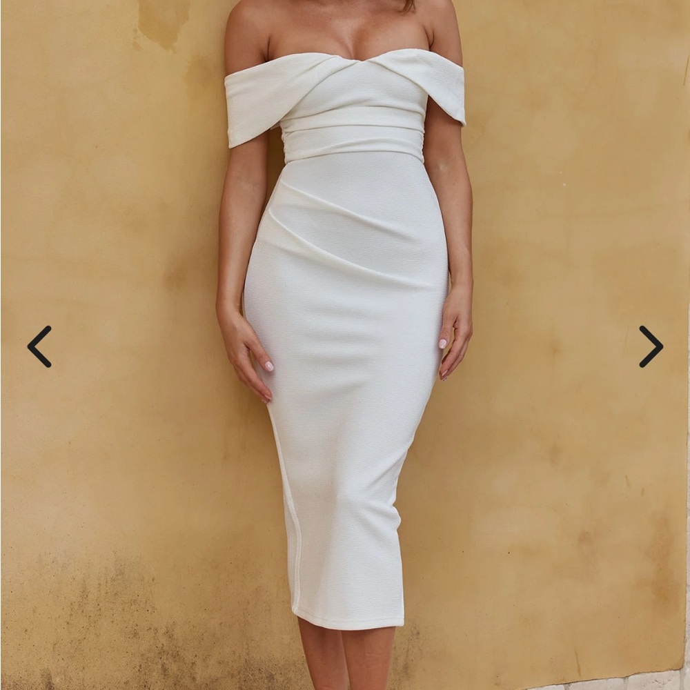 Selfie Leslie White Off-Shoulder Midi Dress - Lillianne